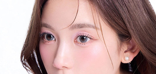 colored contact lenses